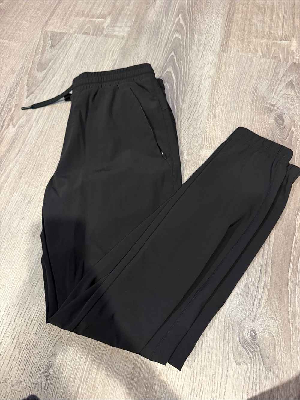 Men’s XS unreal pants never worn